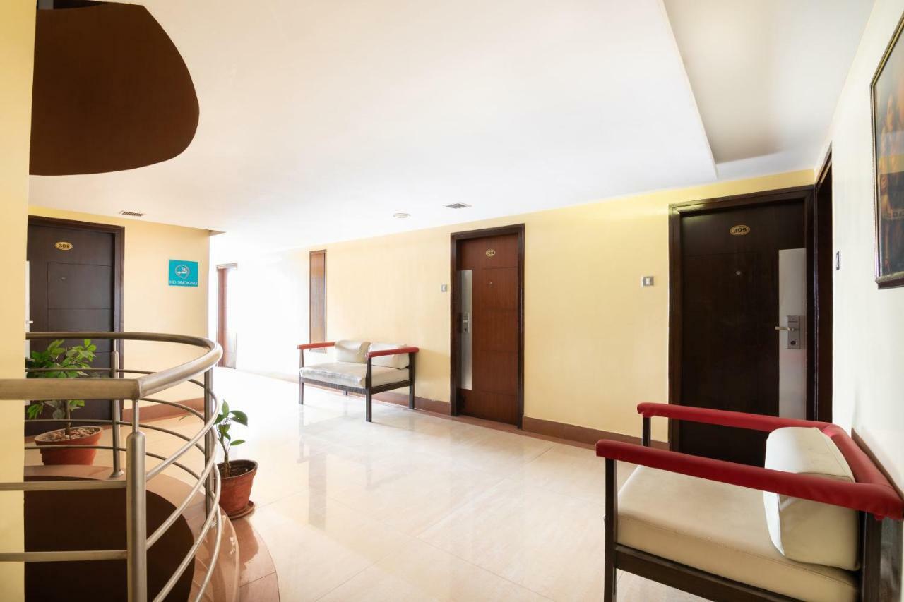 Oyo 316 Hotel Brigade Royale Bangalore Dış mekan fotoğraf